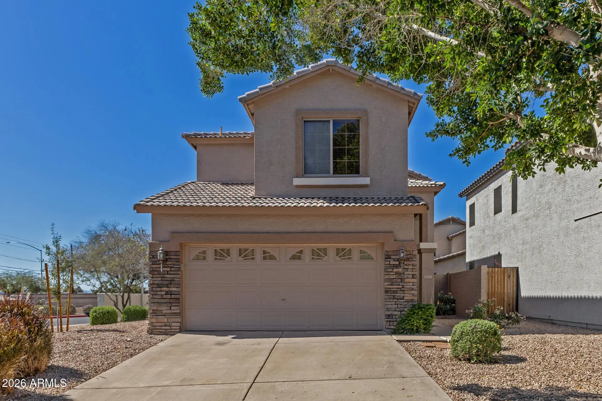 Photo of Listing #6995254