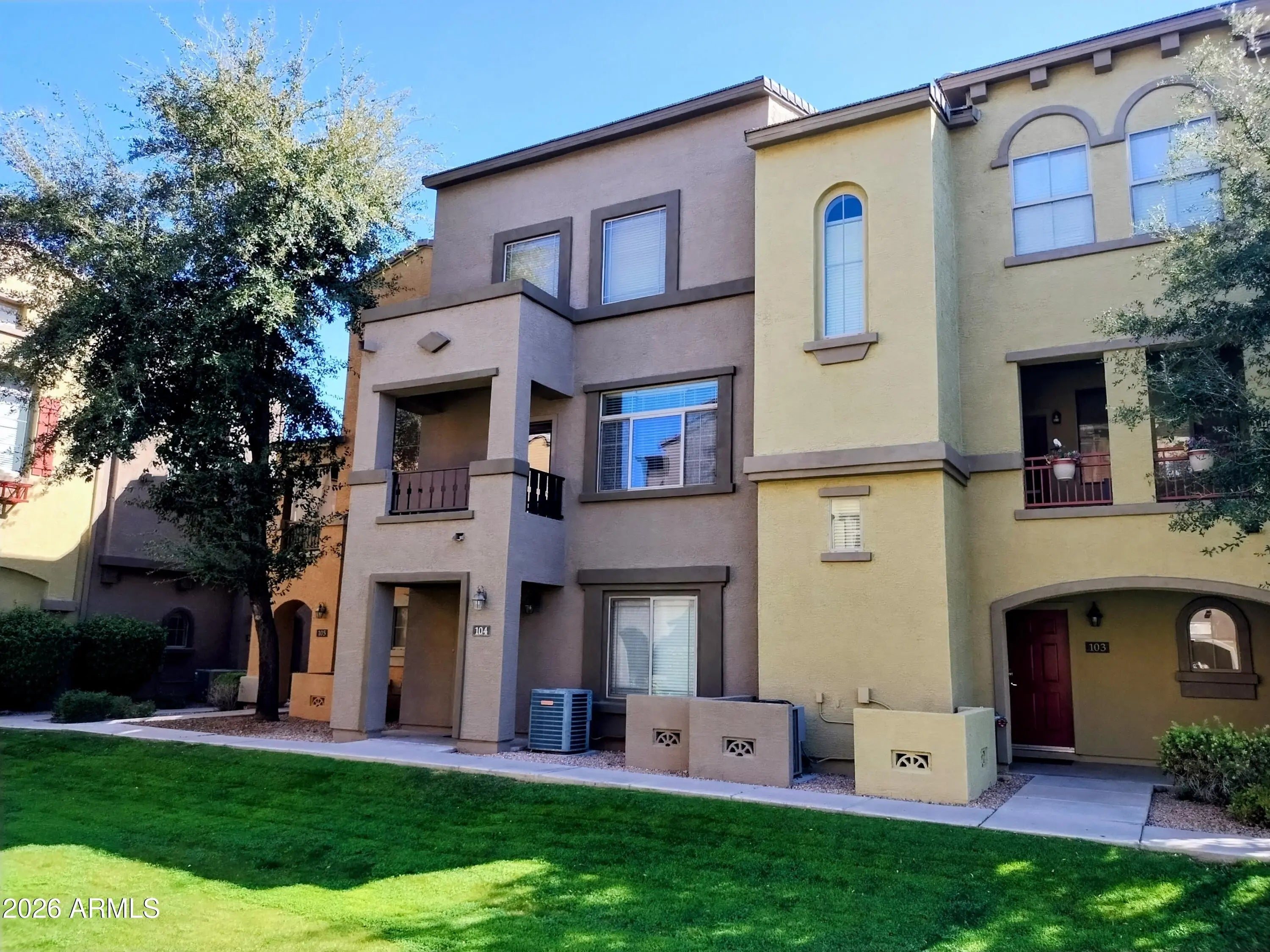 Photo of Listing #6995189