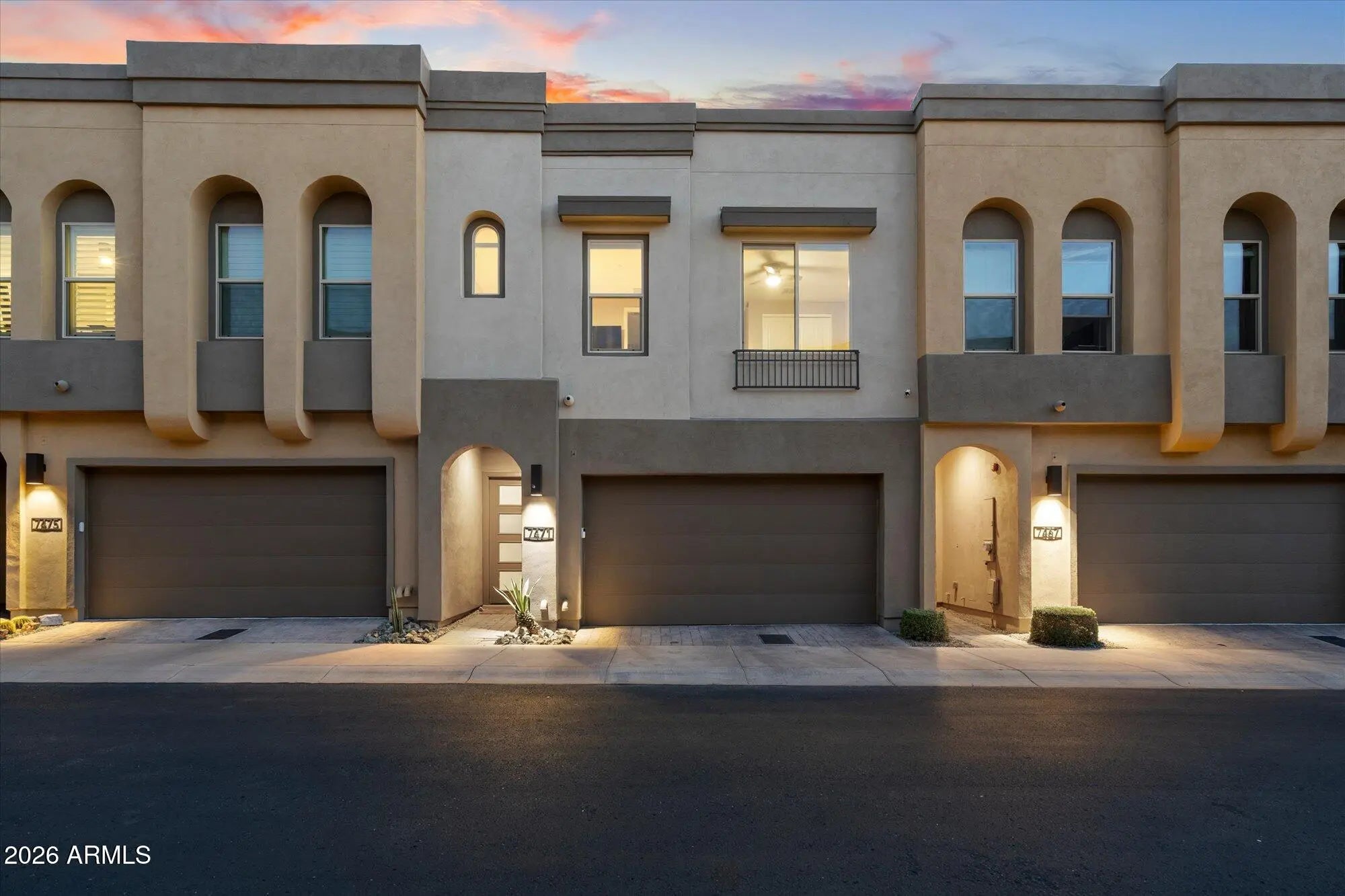 Photo of Listing #6993952