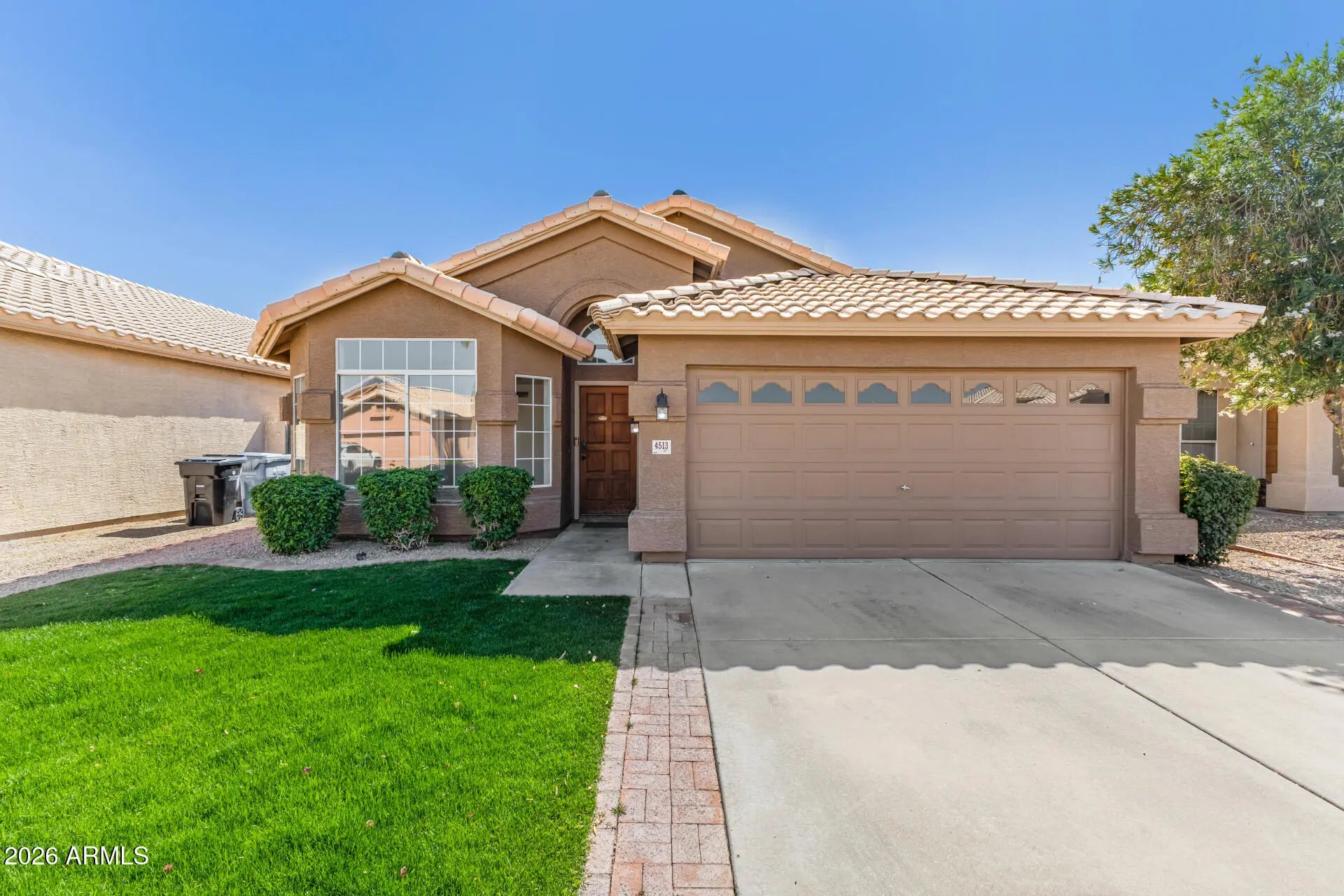 Photo of Listing #6996776