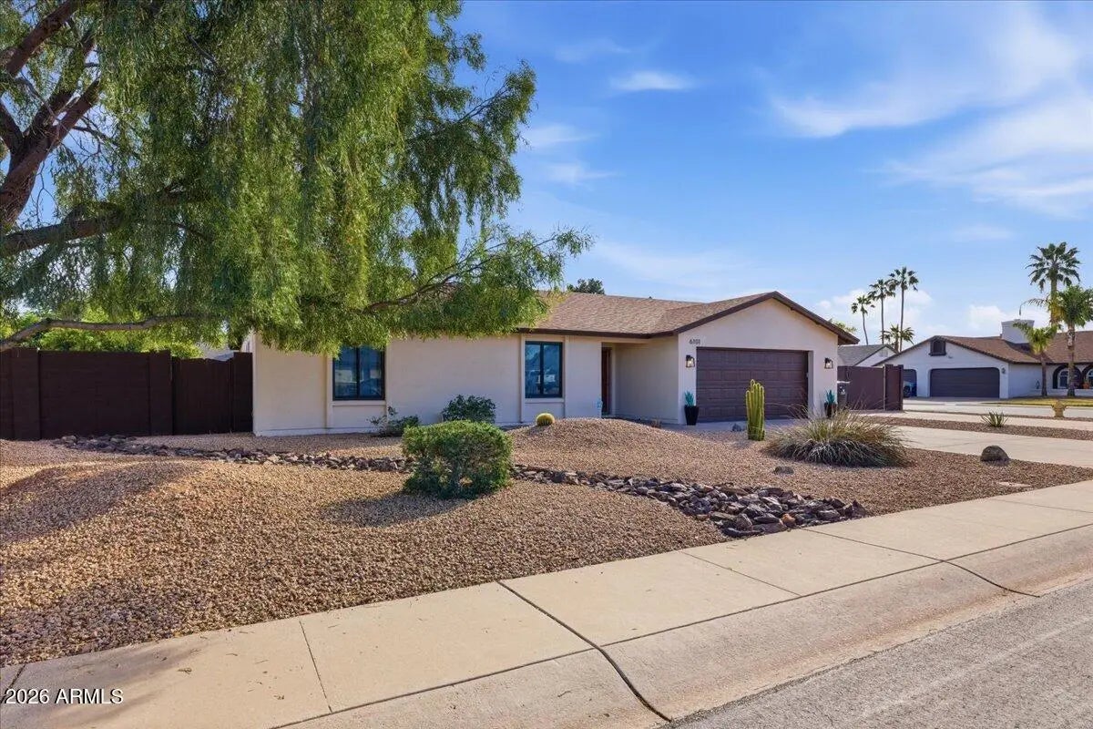 Photo of Listing #6991908