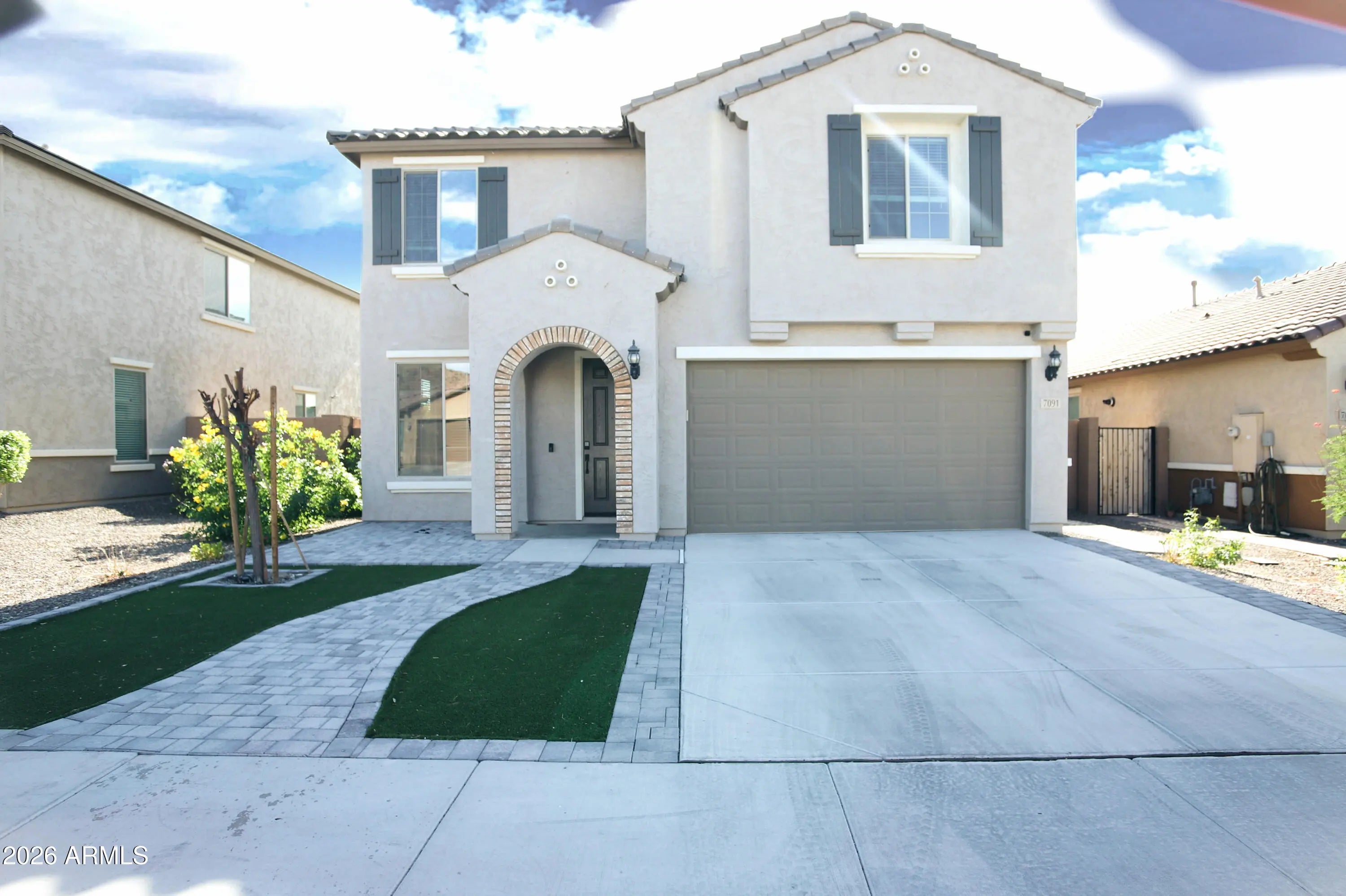 Photo of Listing #6991781