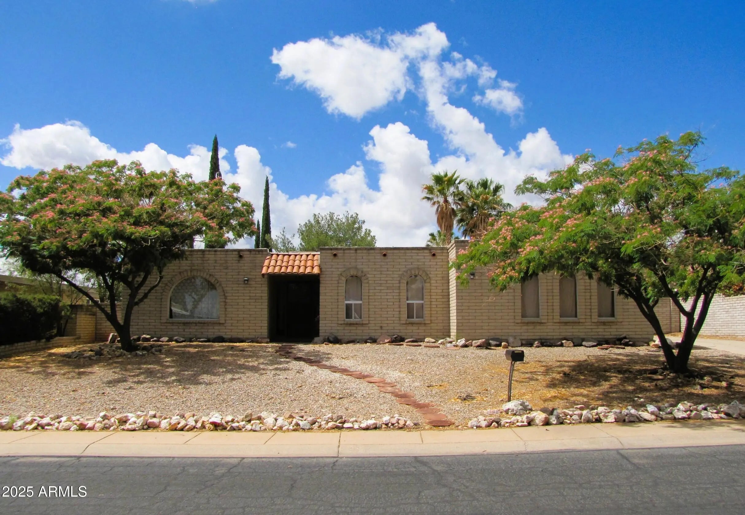 Photo of Listing #6991901