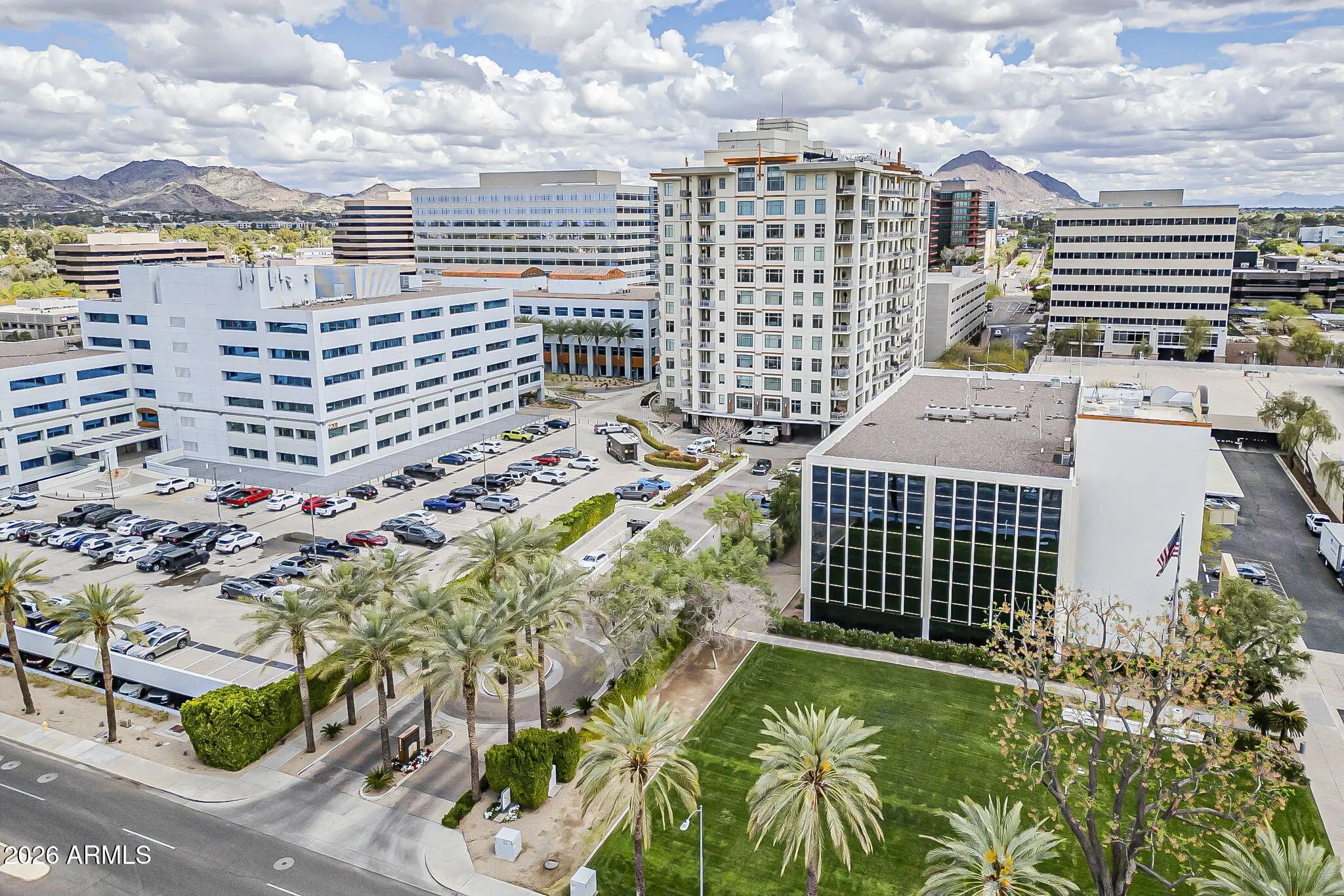 Photo of Listing #6992045