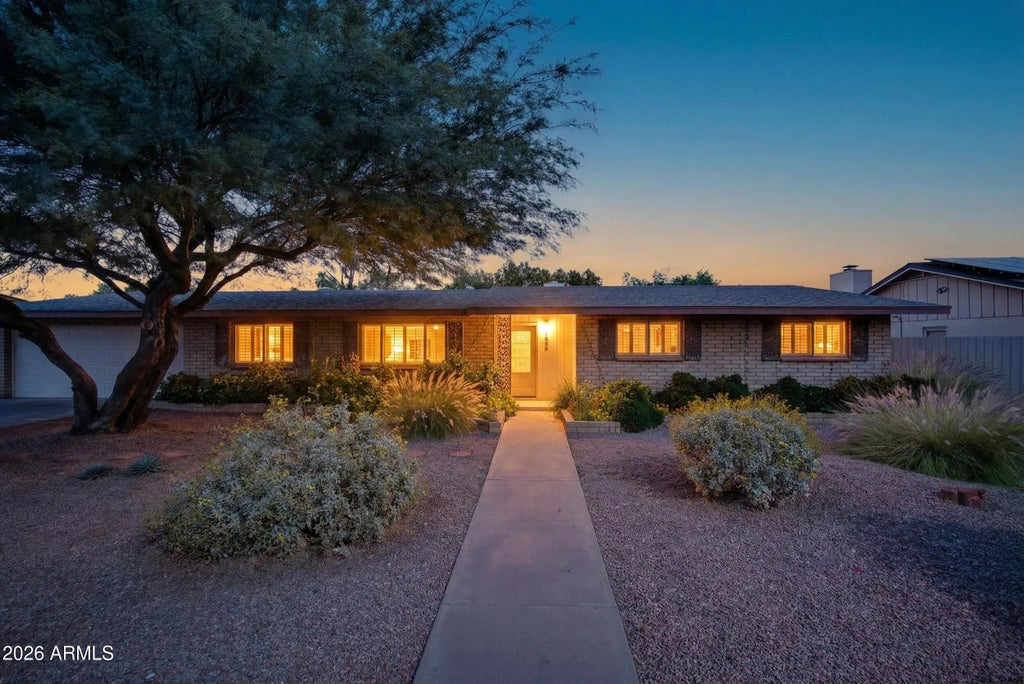 1650 E Grandview Street, Mesa