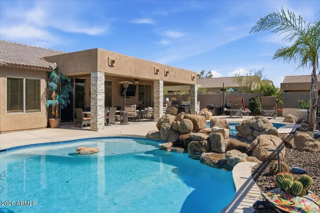 4429 E Happy Coyote Trail, Cave Creek