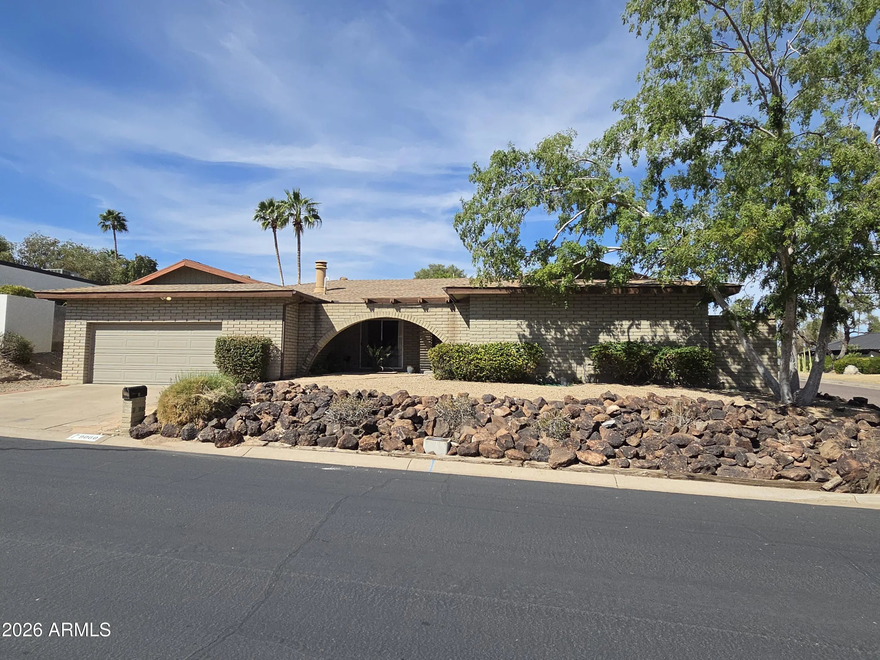 Photo of Listing #6993935