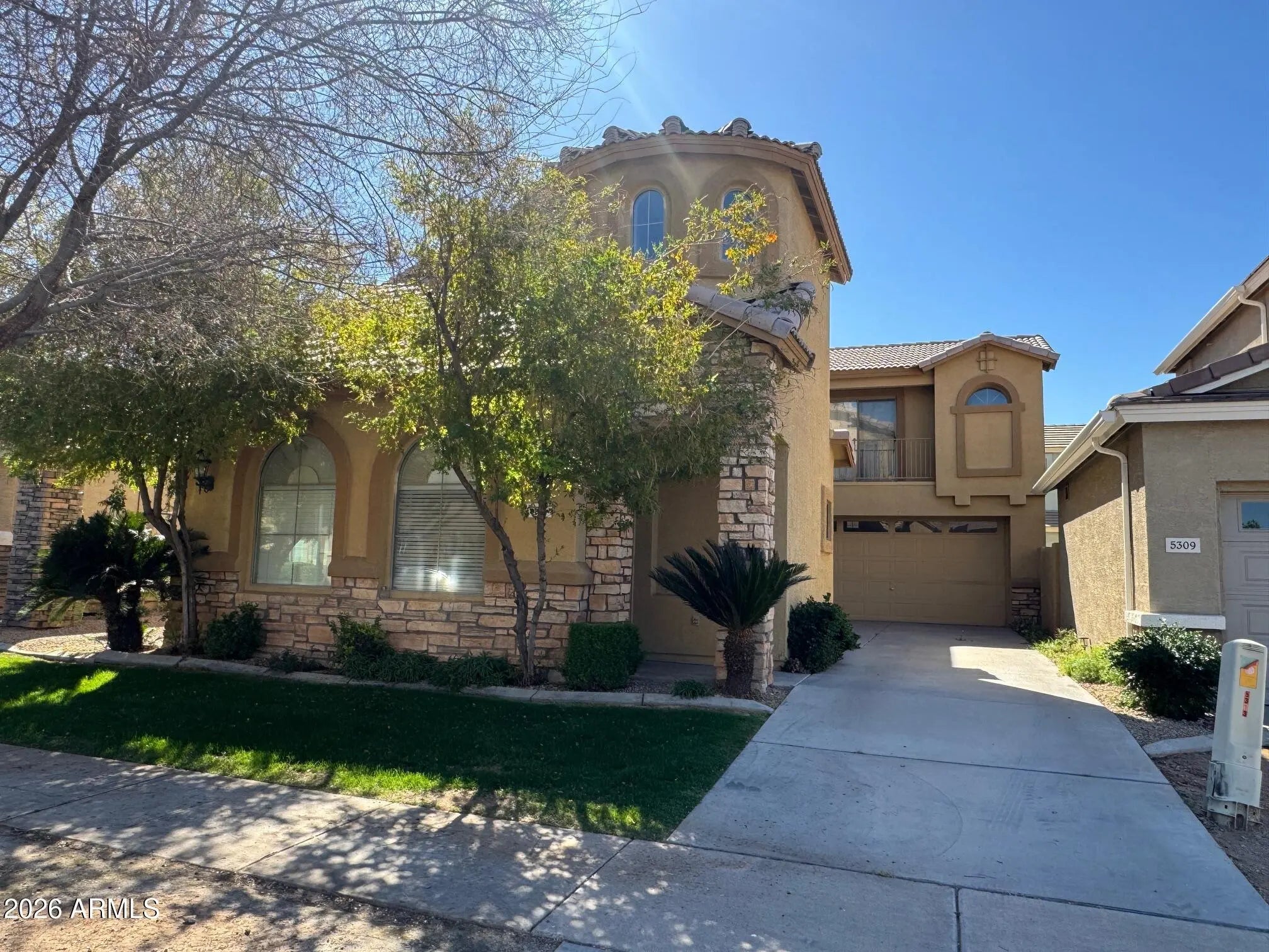 Photo of Listing #6992528