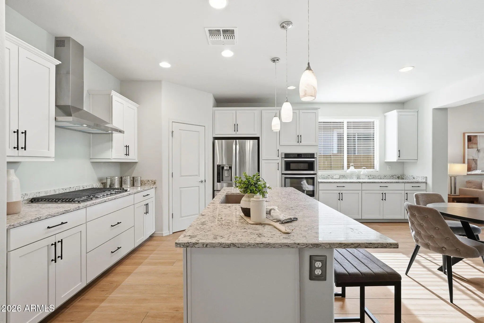 Photo of Listing #6992357