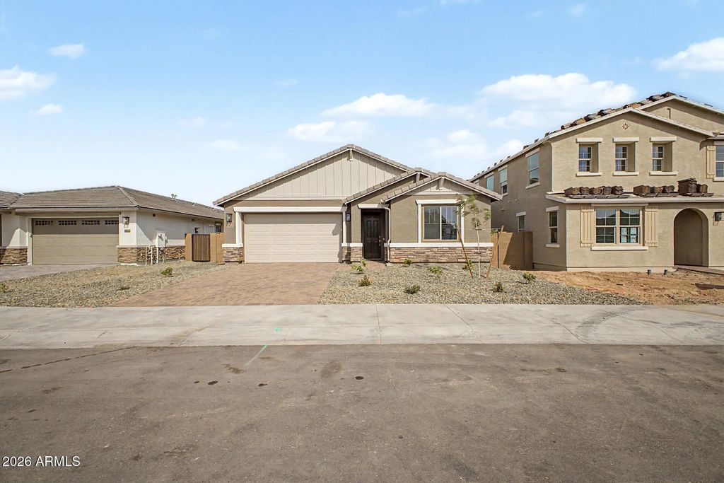 29527 N 135th Lane, Peoria