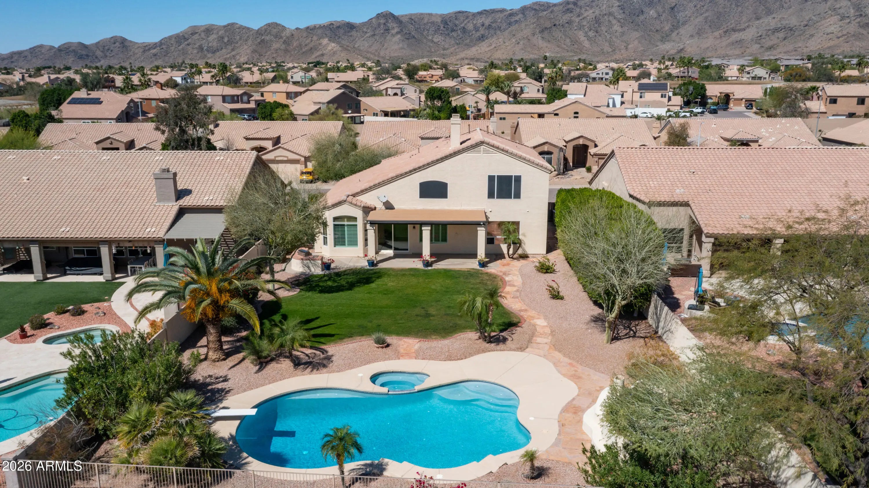 Photo of Listing #6993891