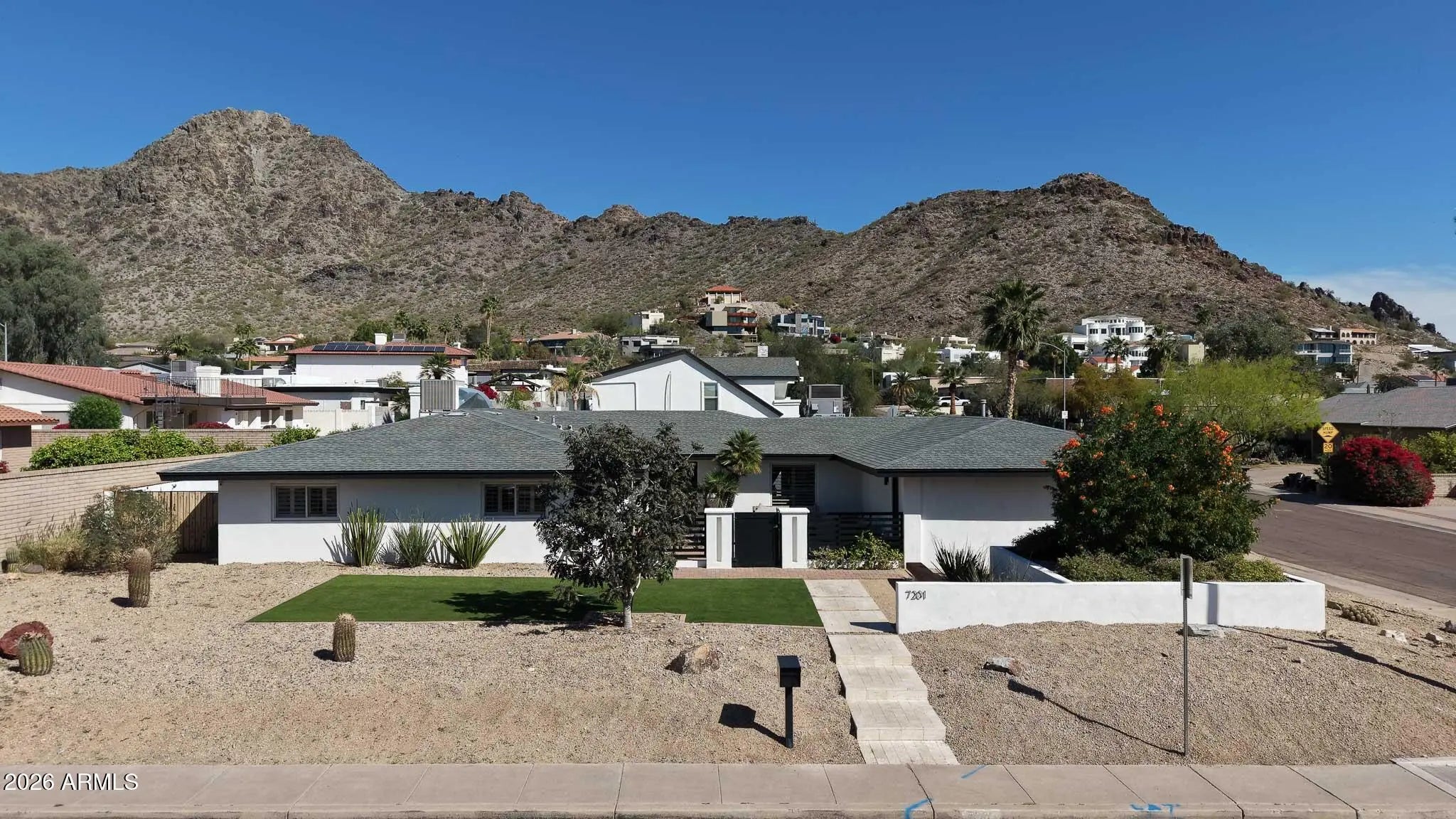 Photo of Listing #6992811