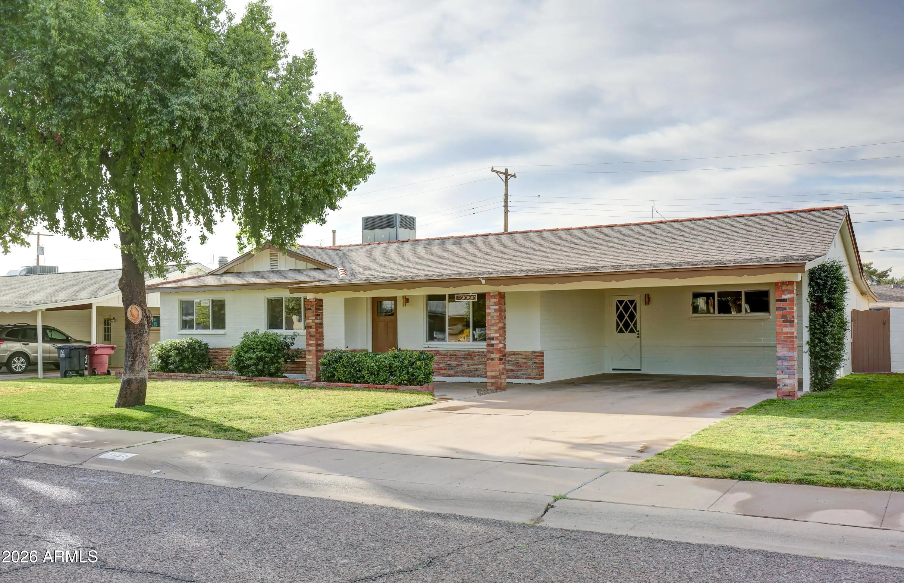 Photo of Listing #6994332