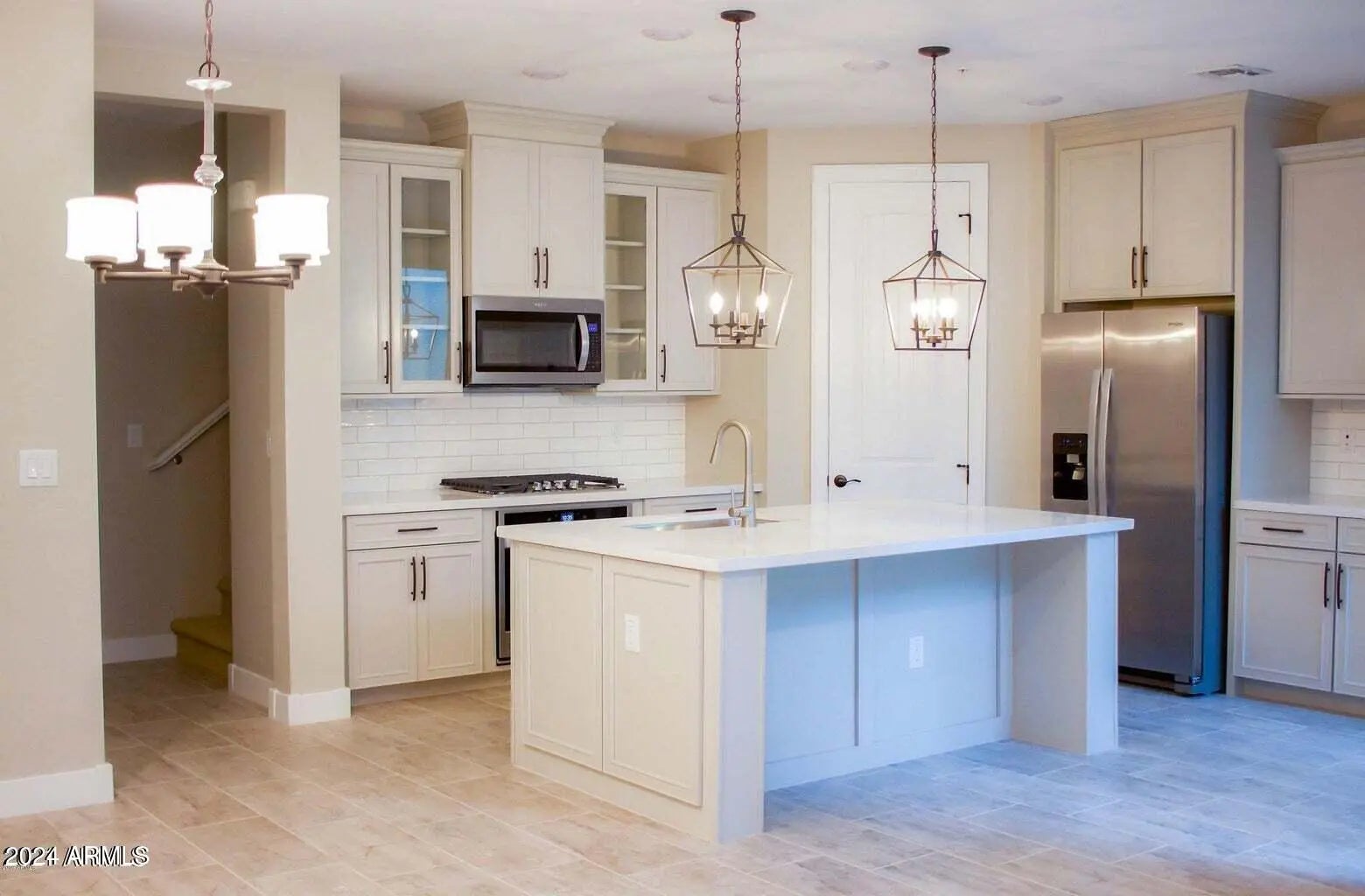 Photo of Listing #6992870