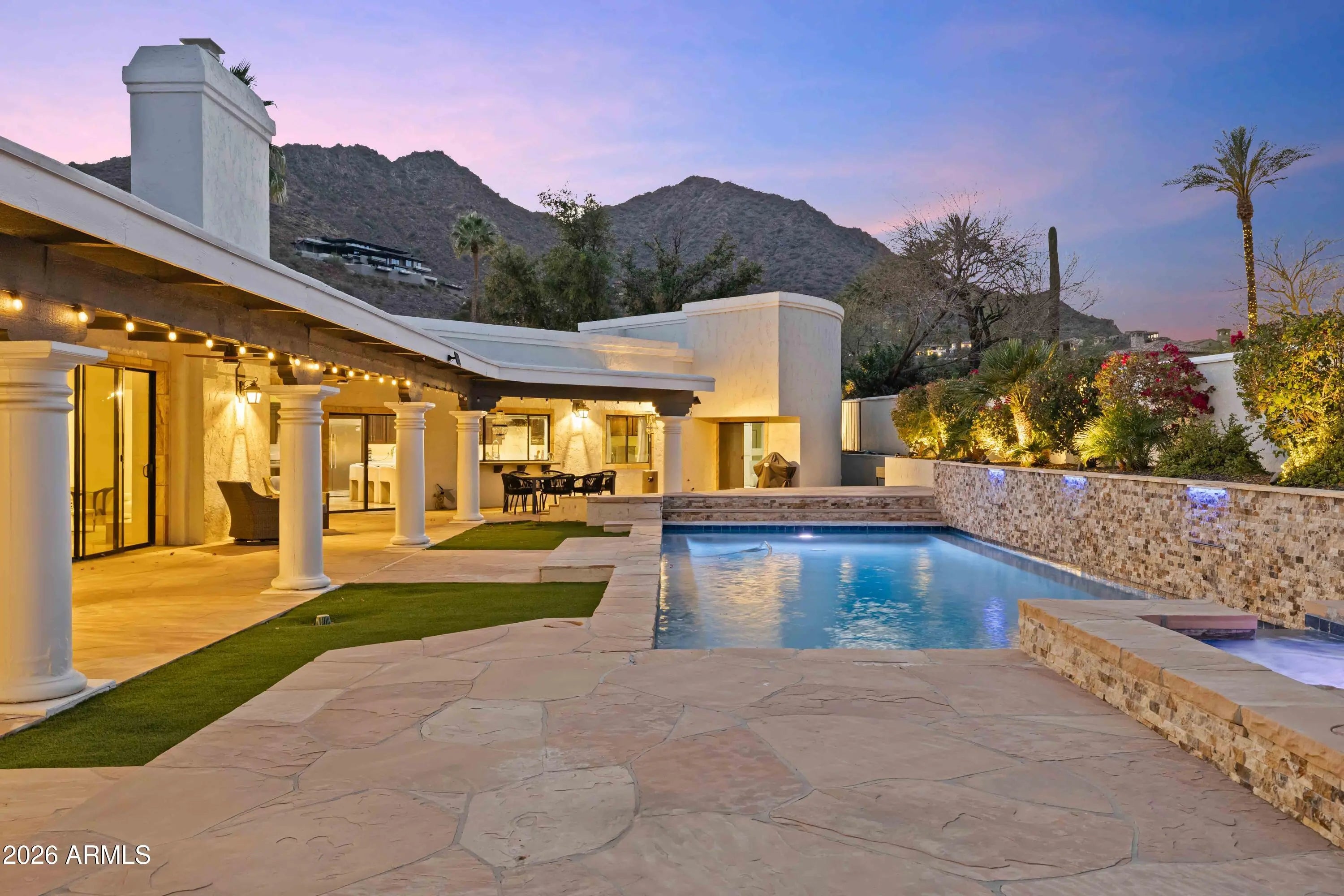 Photo of Listing #6994008