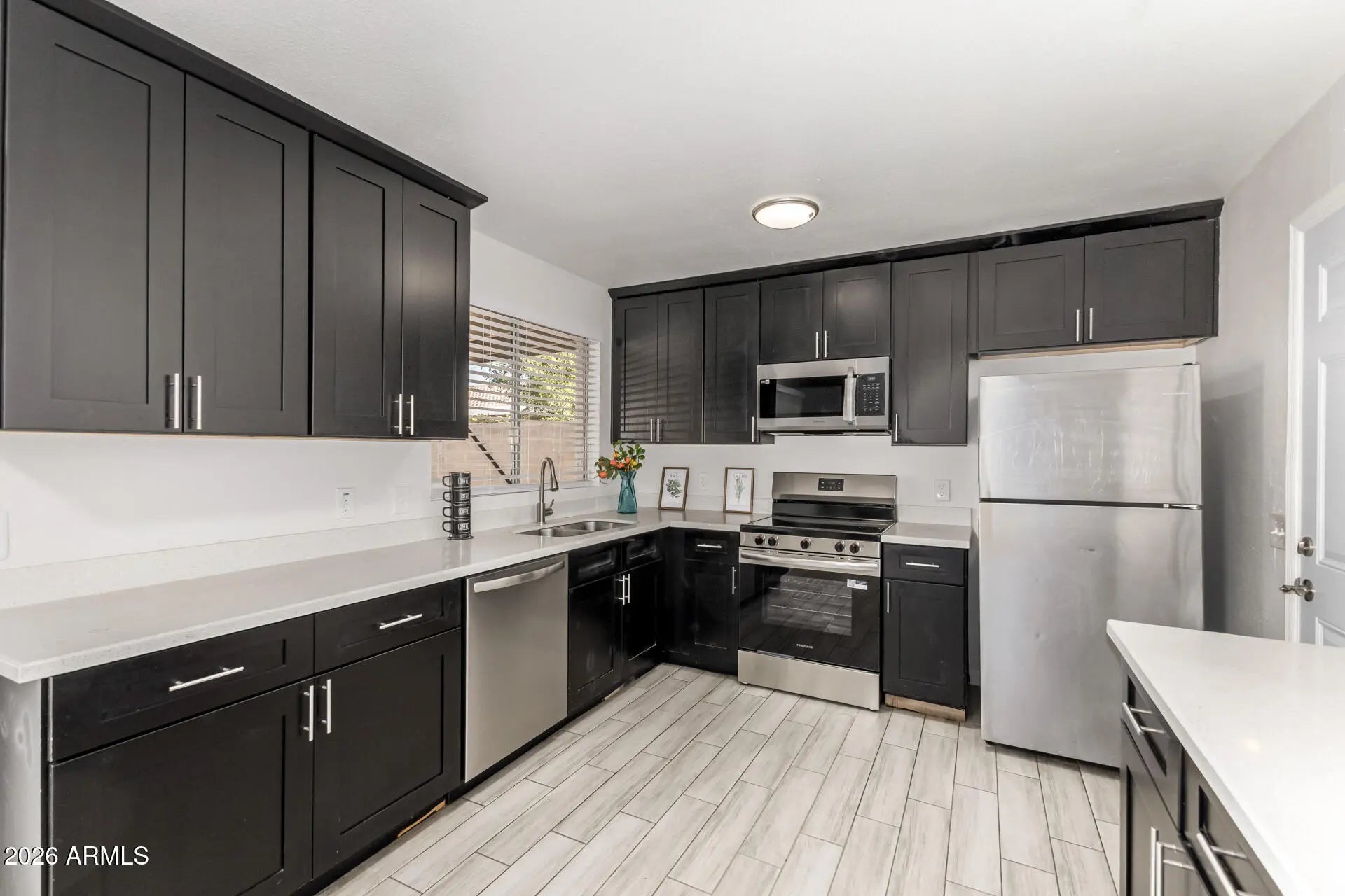 Photo of Listing #6992743