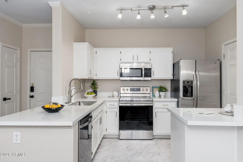 5401 E Van Buren Street (unit 3112), Phoenix