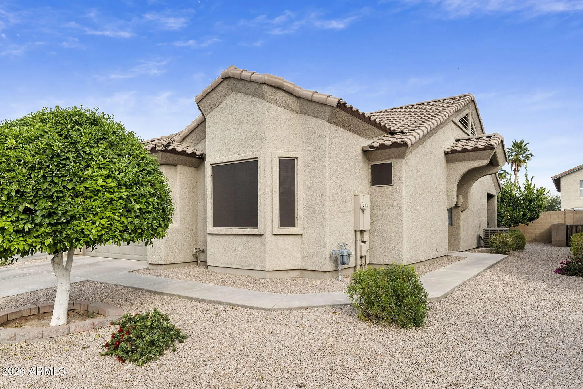 Photo of Listing #6992752