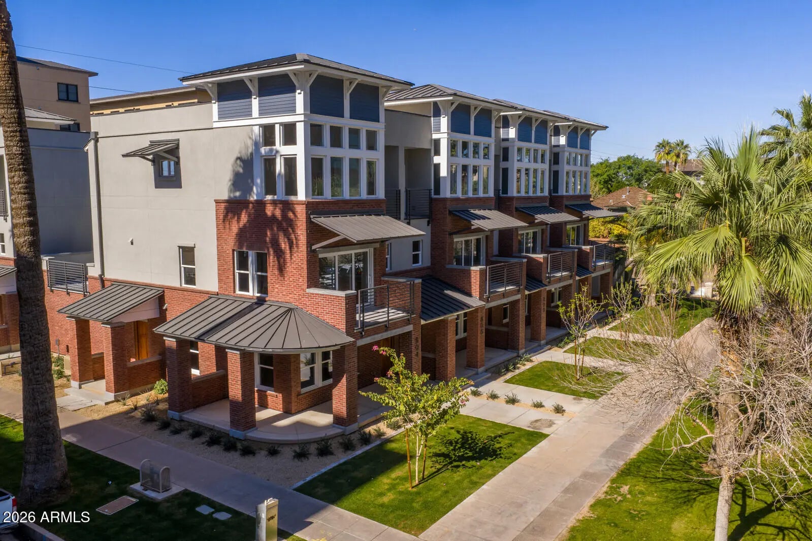 Photo of Listing #6992772