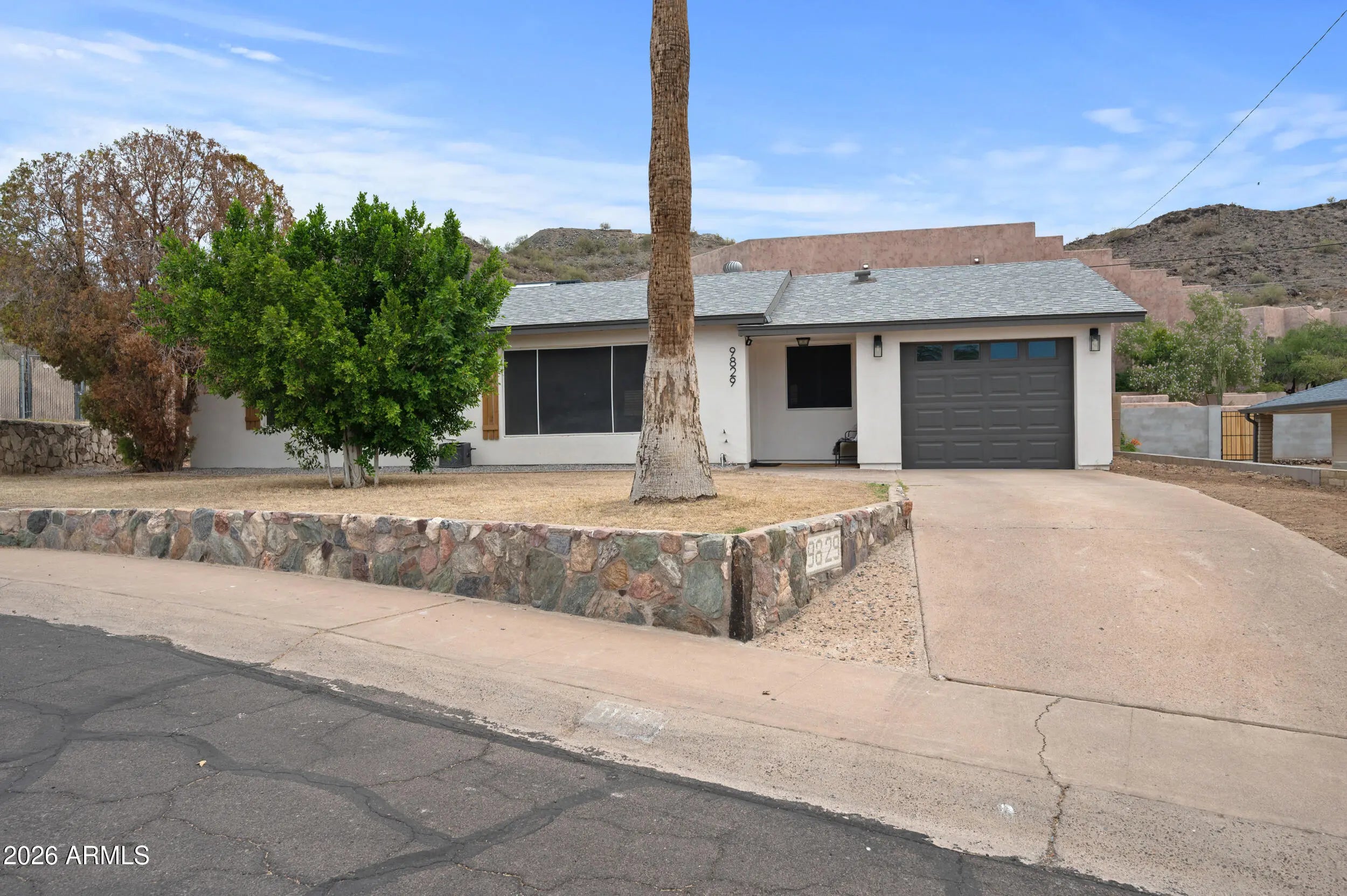 Photo of Listing #6993210