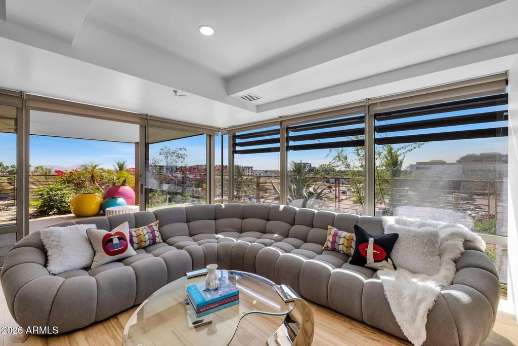 7157 E Rancho Vista Drive (unit 5006), Scottsdale