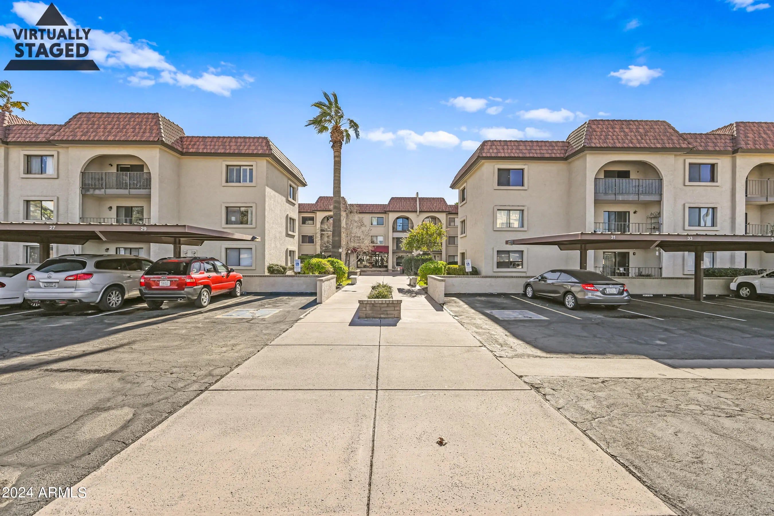 Photo of Listing #6992954