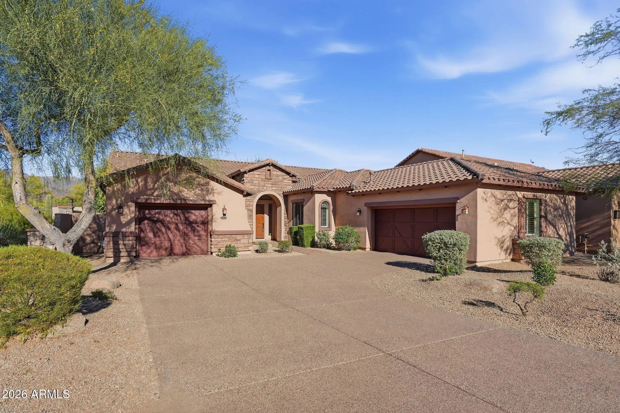 Photo of Listing #6998229