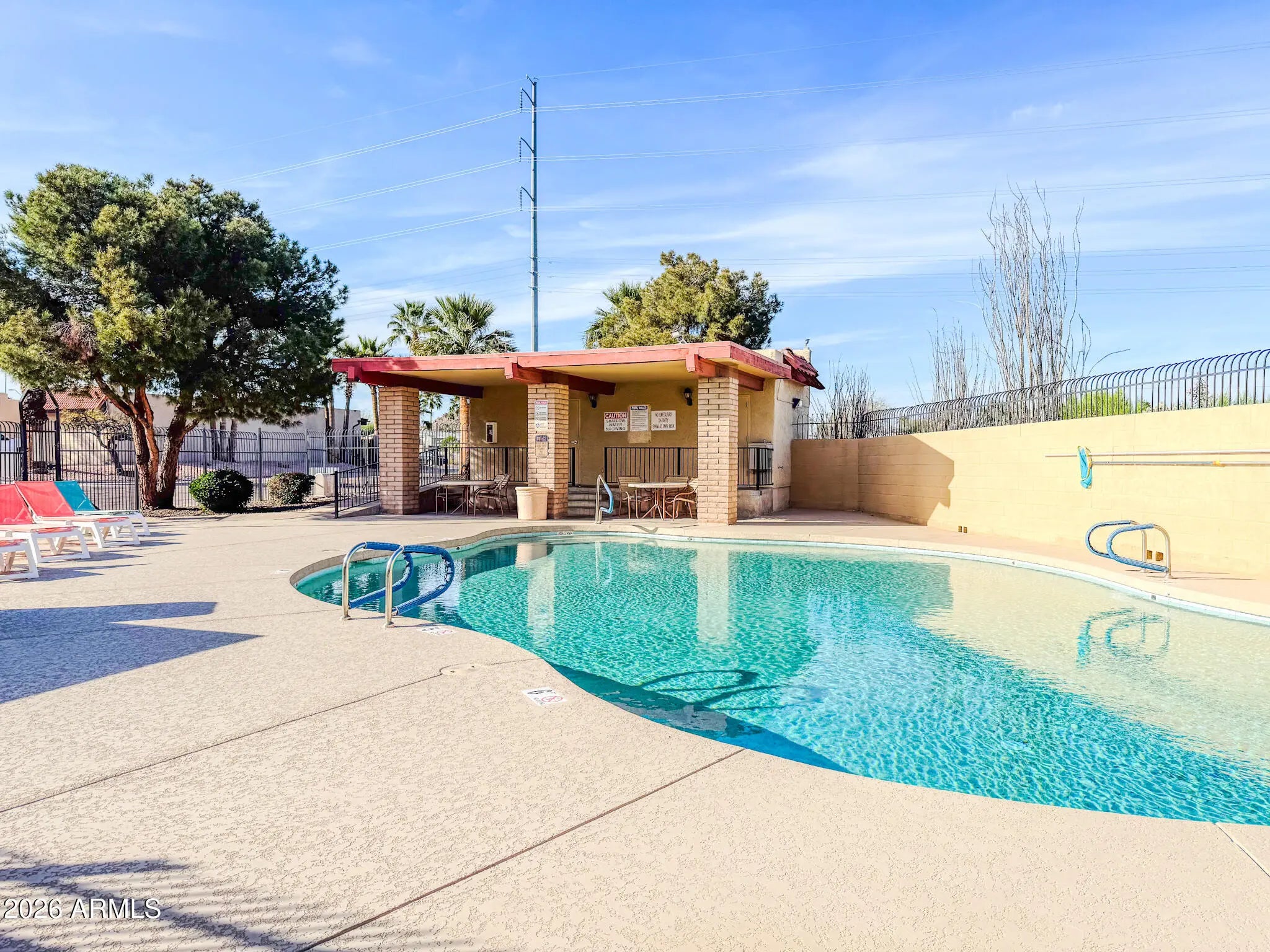 Photo of Listing #6993256