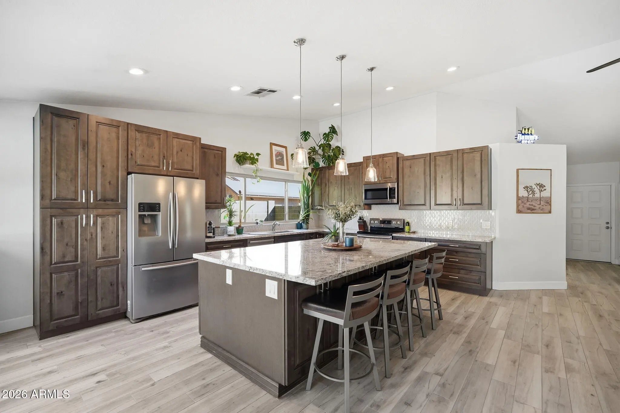 Photo of Listing #6993206