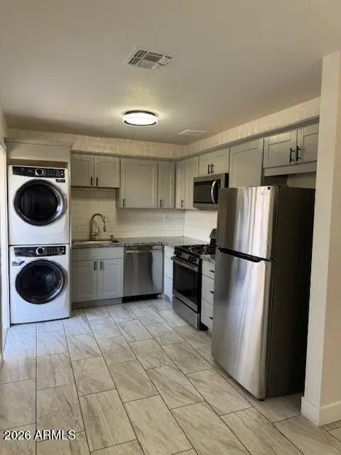 Photo of Listing #6993627