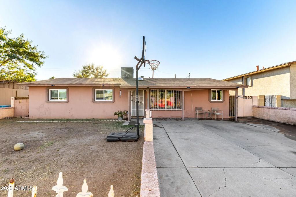2830 N 48th Lane, Phoenix