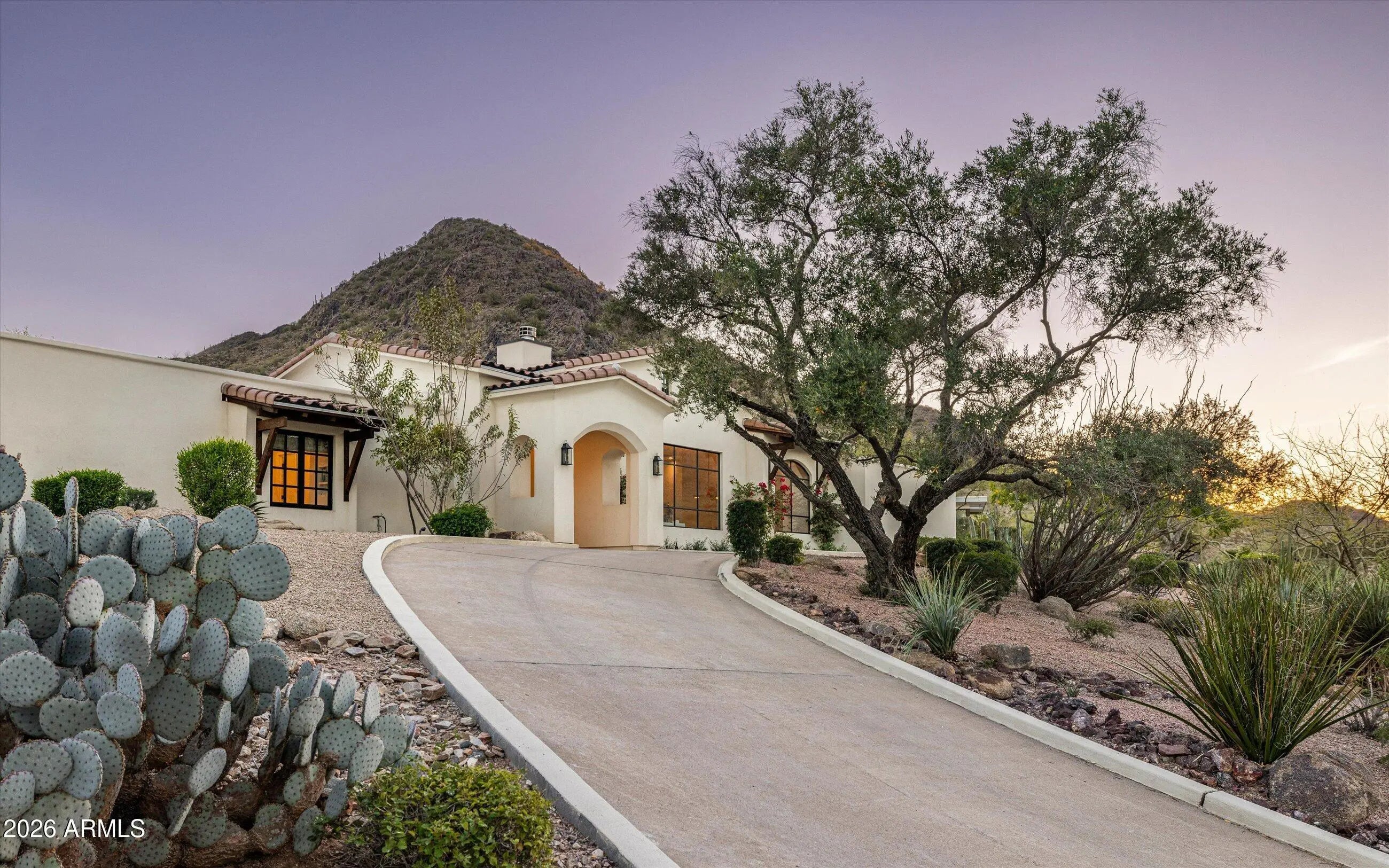 Photo of Listing #6996170