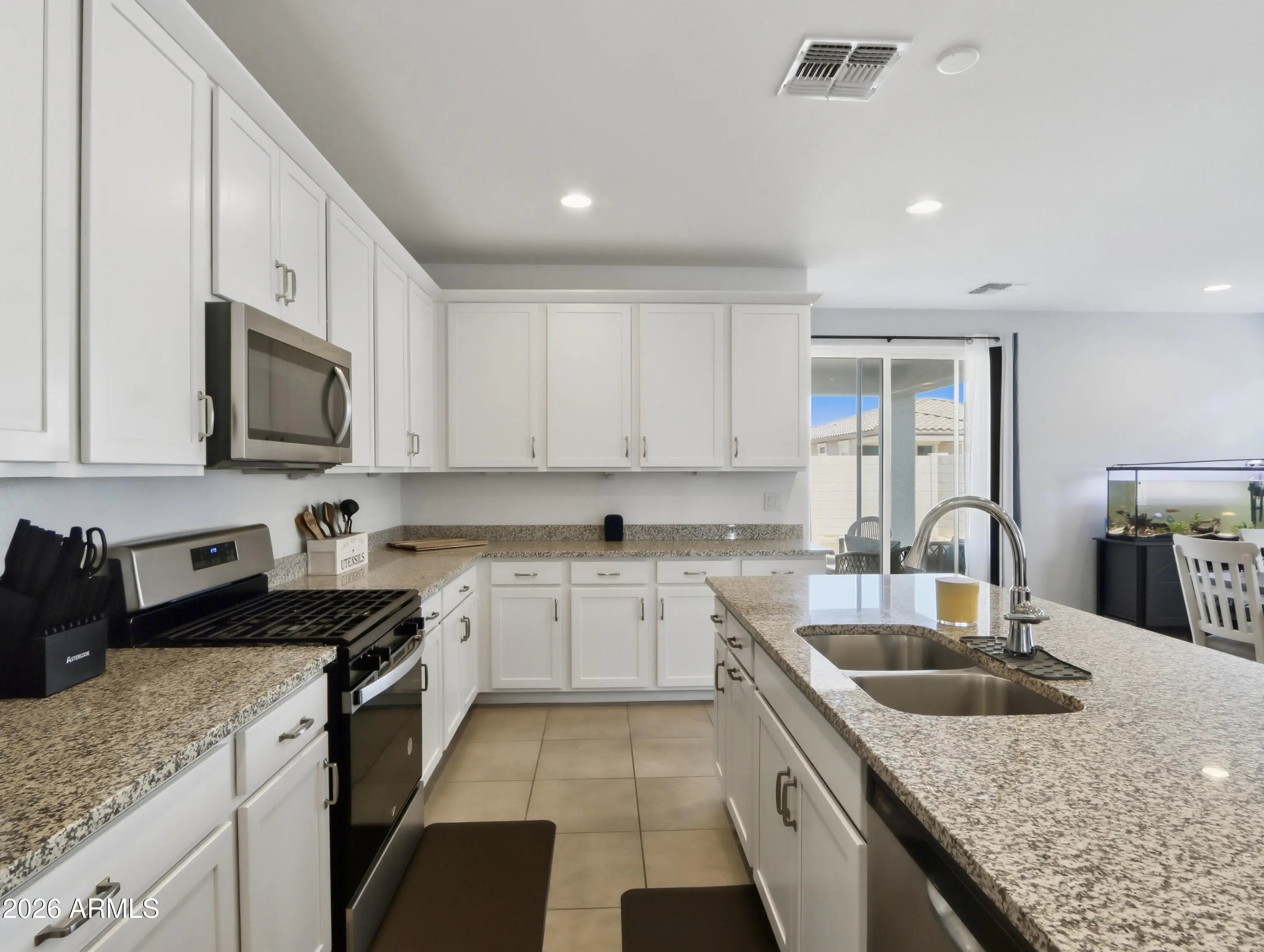 Photo of Listing #6993804