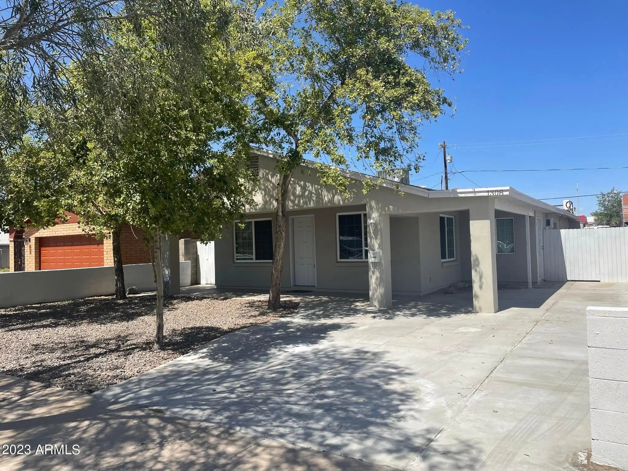 Photo of Listing #6996685