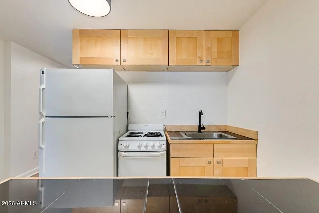 Photo of Listing #6993759