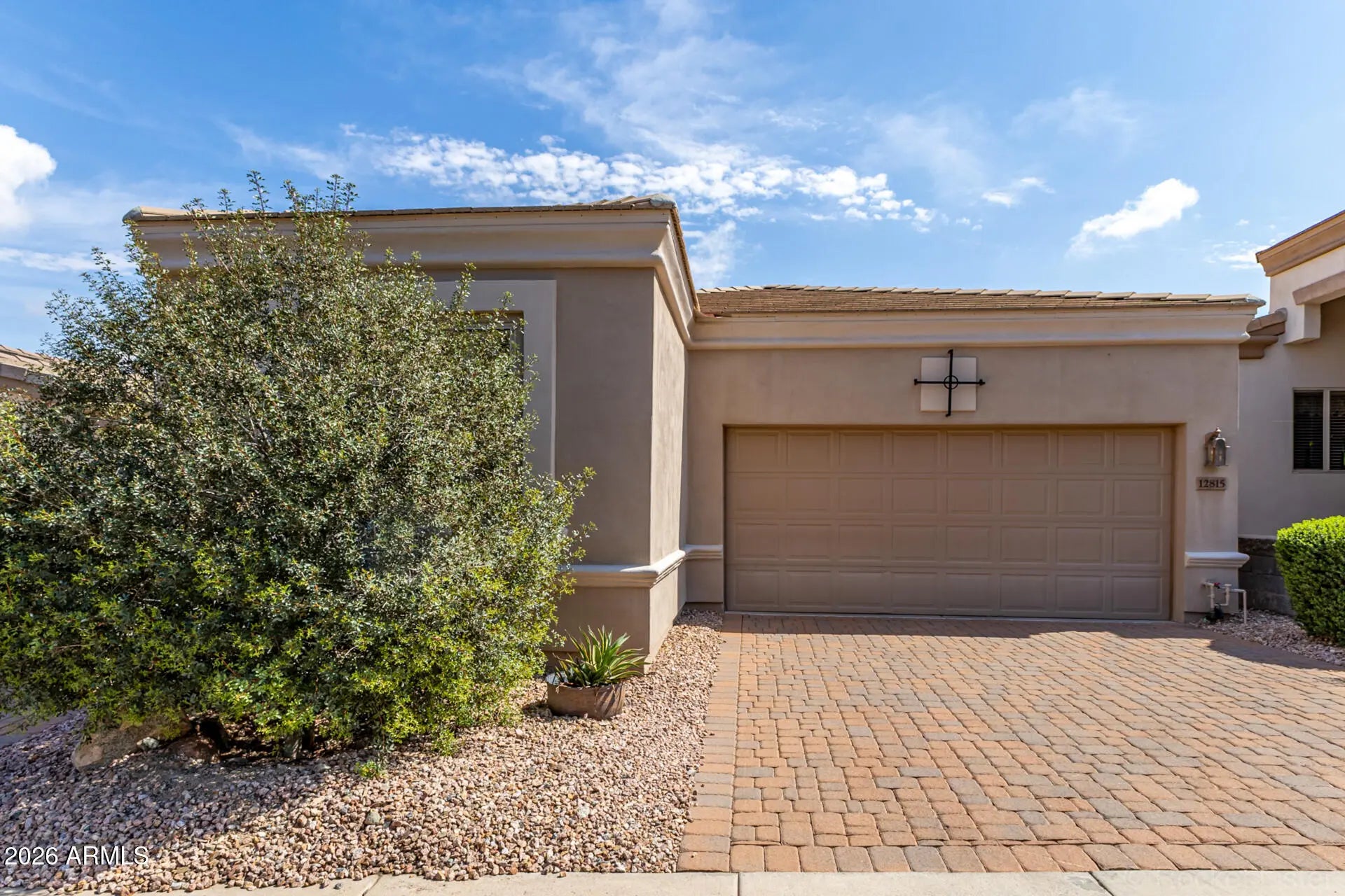 Photo of Listing #6996516