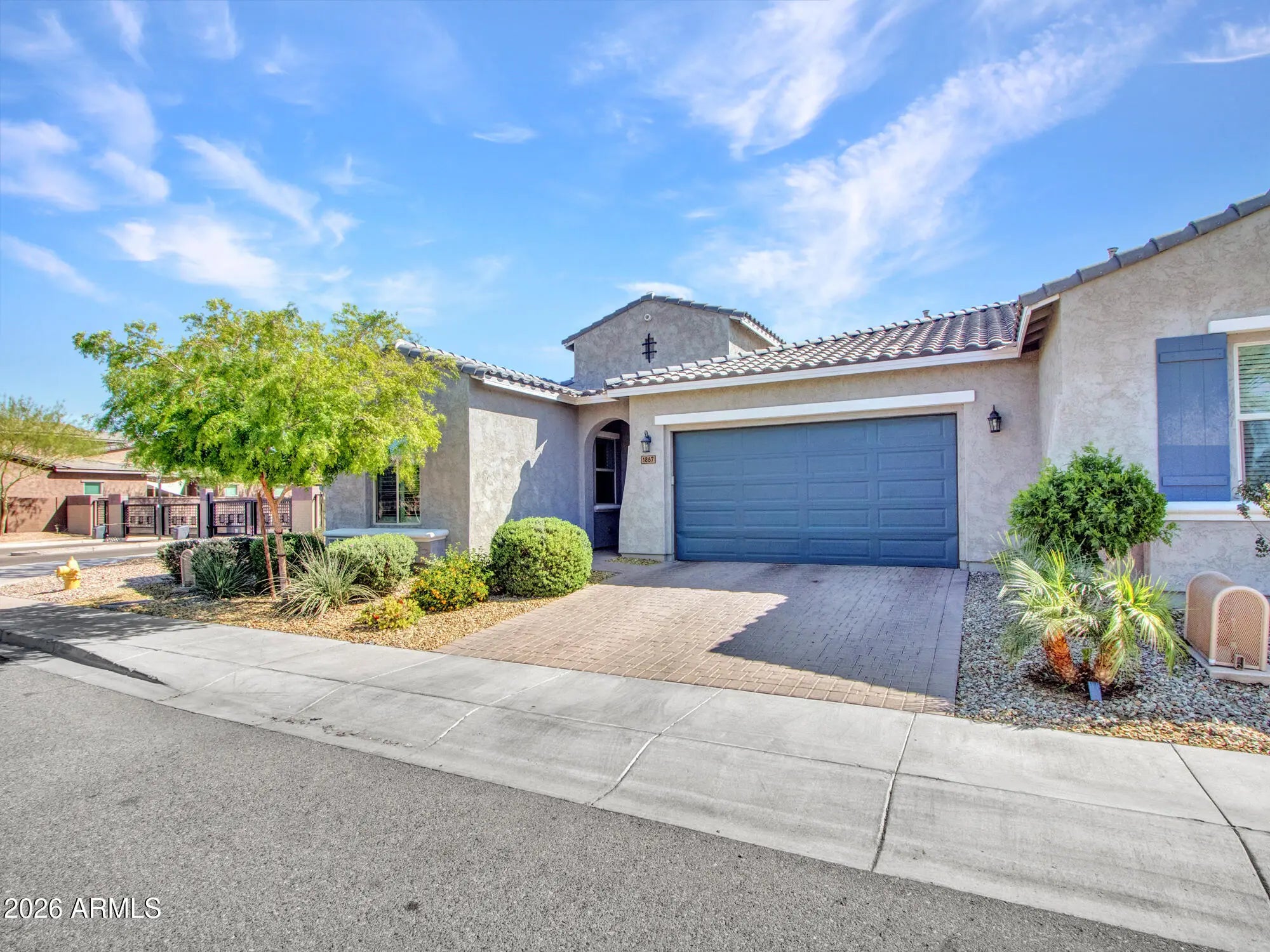 Photo of Listing #6998098