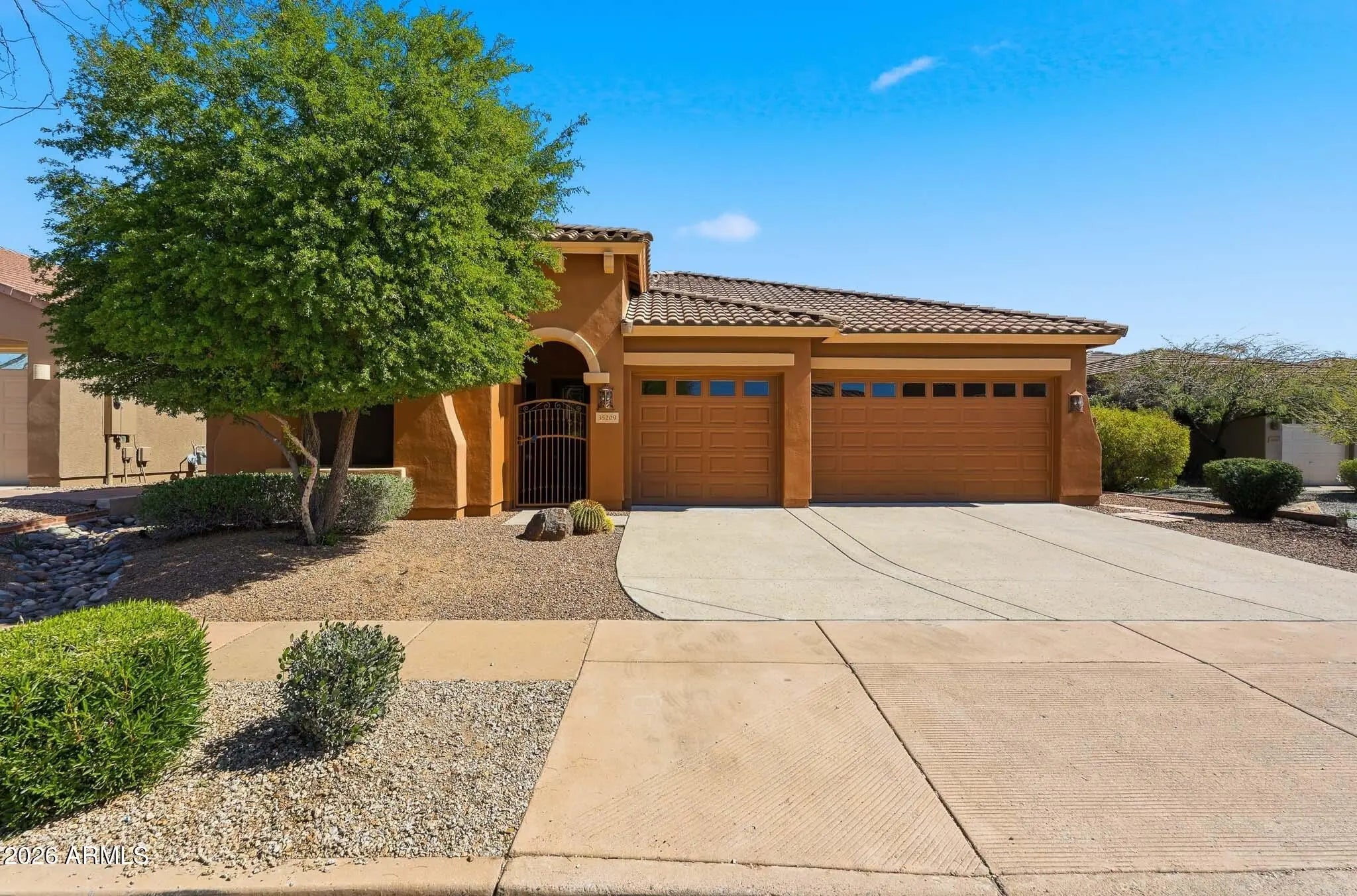 Photo of Listing #6994648