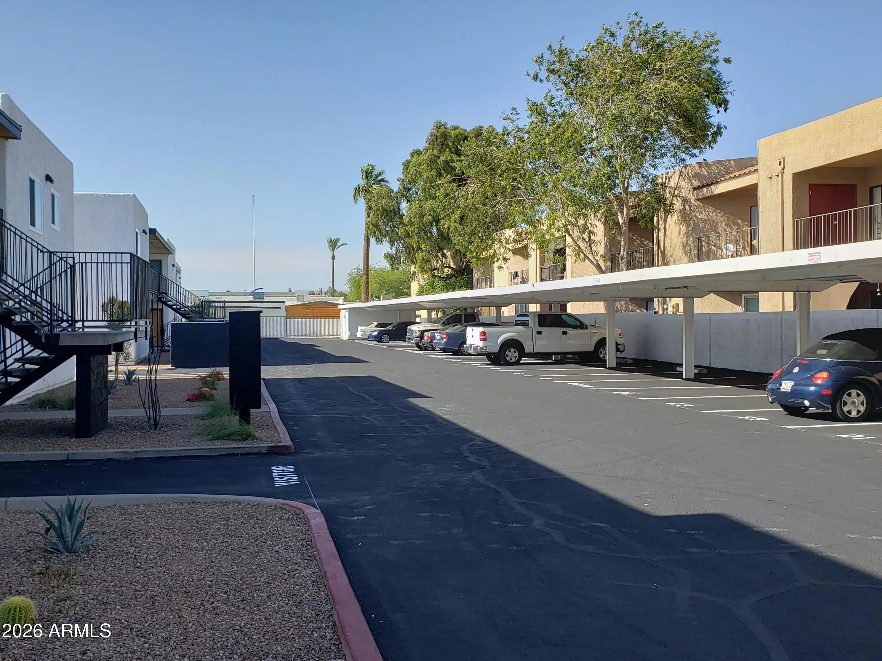 Photo of Listing #6994121