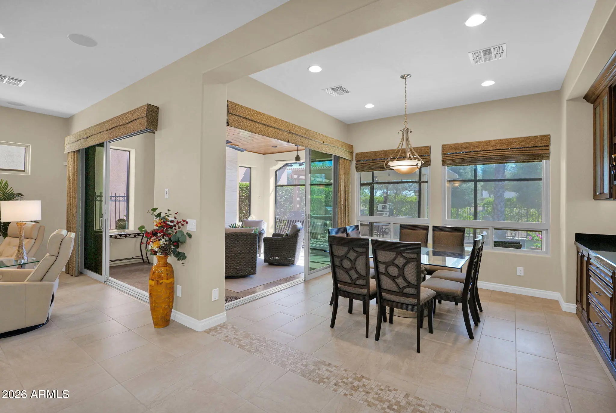 Photo of Listing #6994542