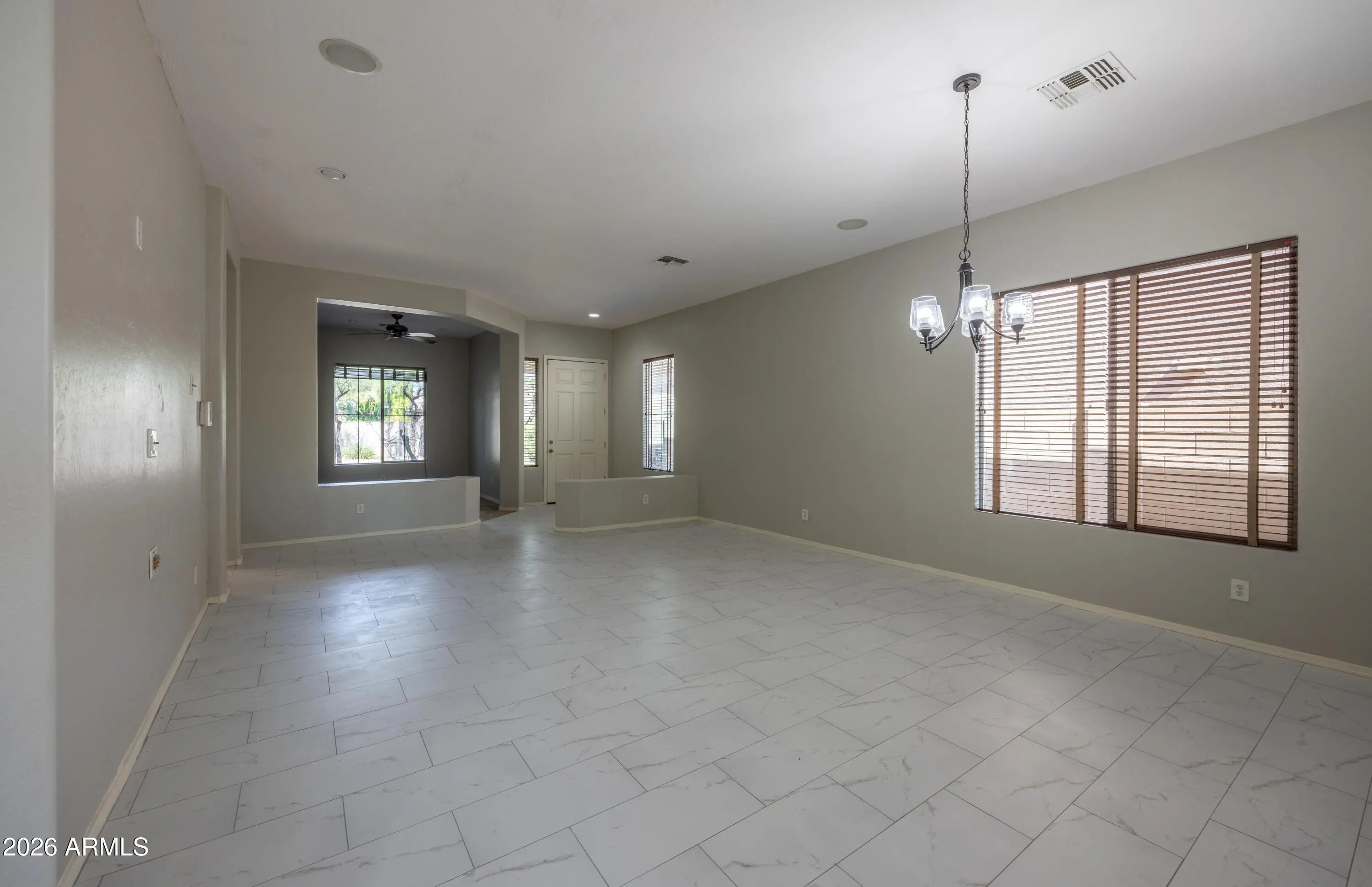 Photo of Listing #6994267