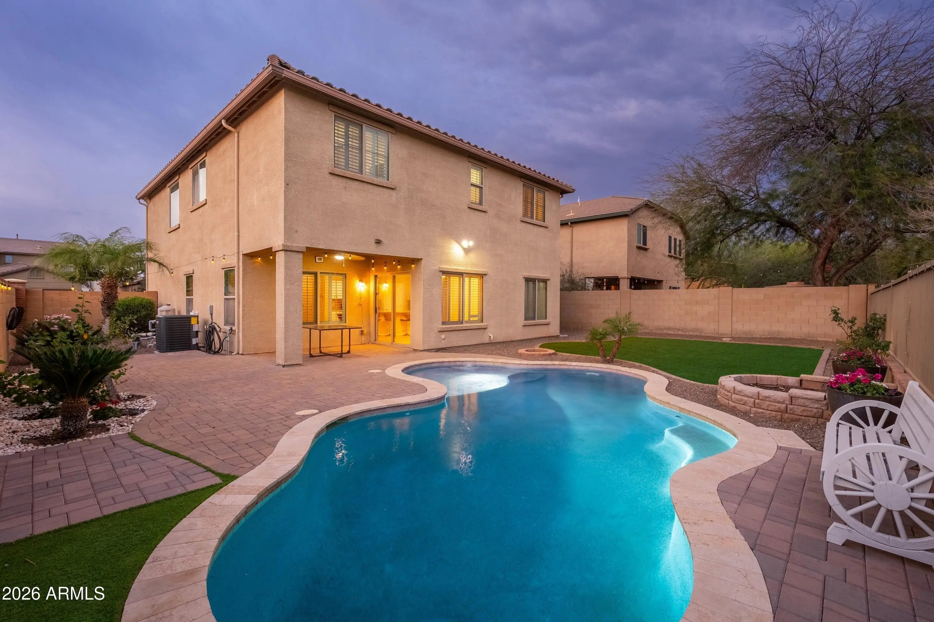 Photo of Listing #6996426