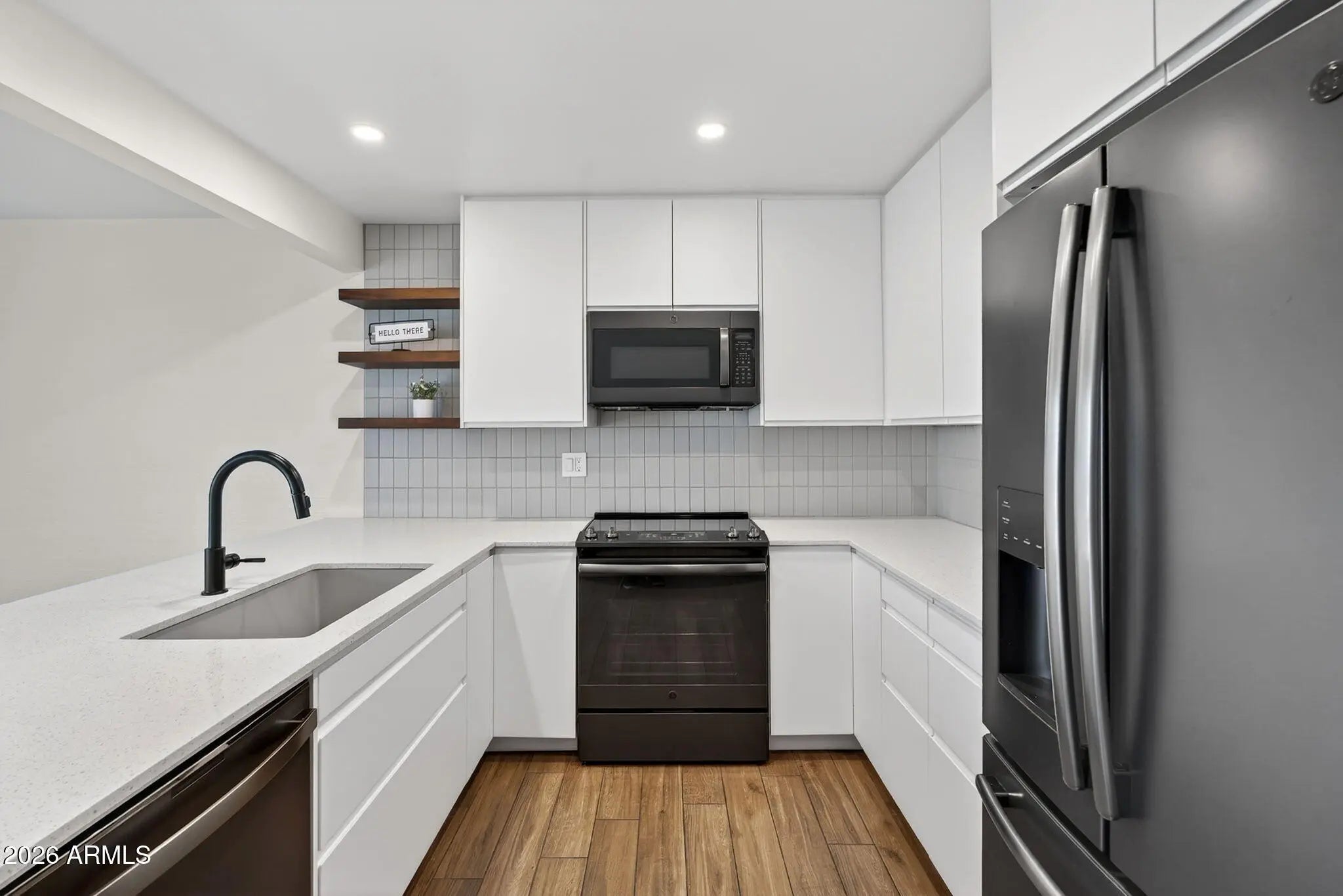 Photo of Listing #6996149