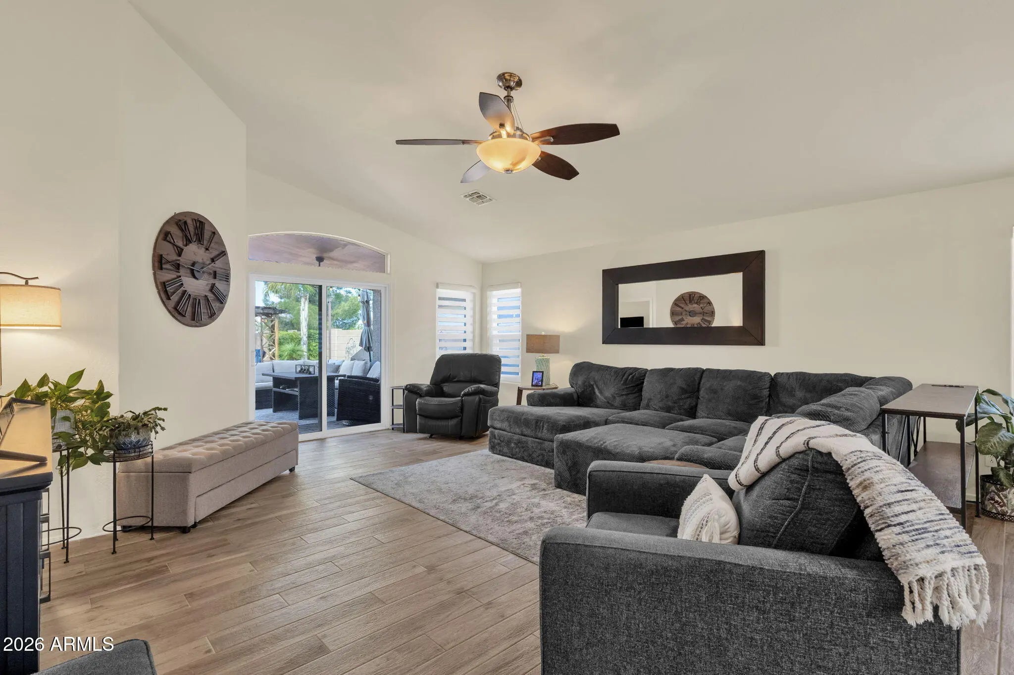 Photo of Listing #6994639