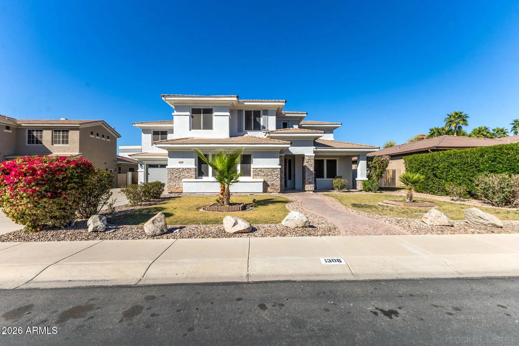 1308 E Flamingo Court, Gilbert