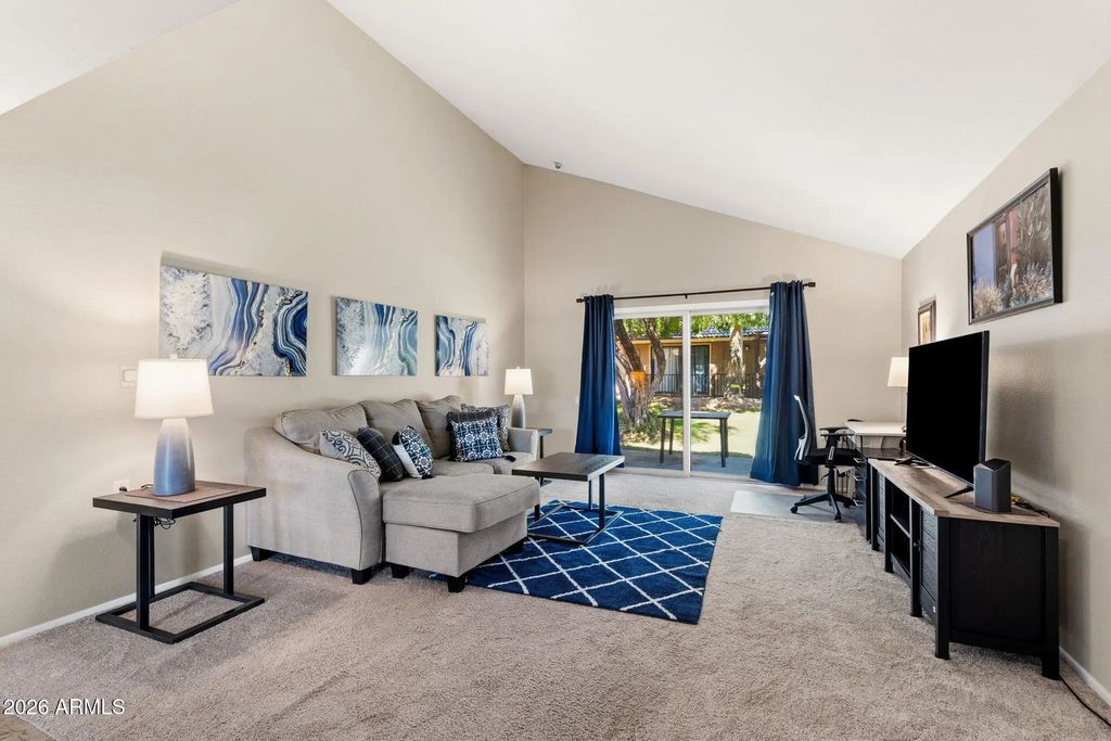56 Leisure World, Mesa