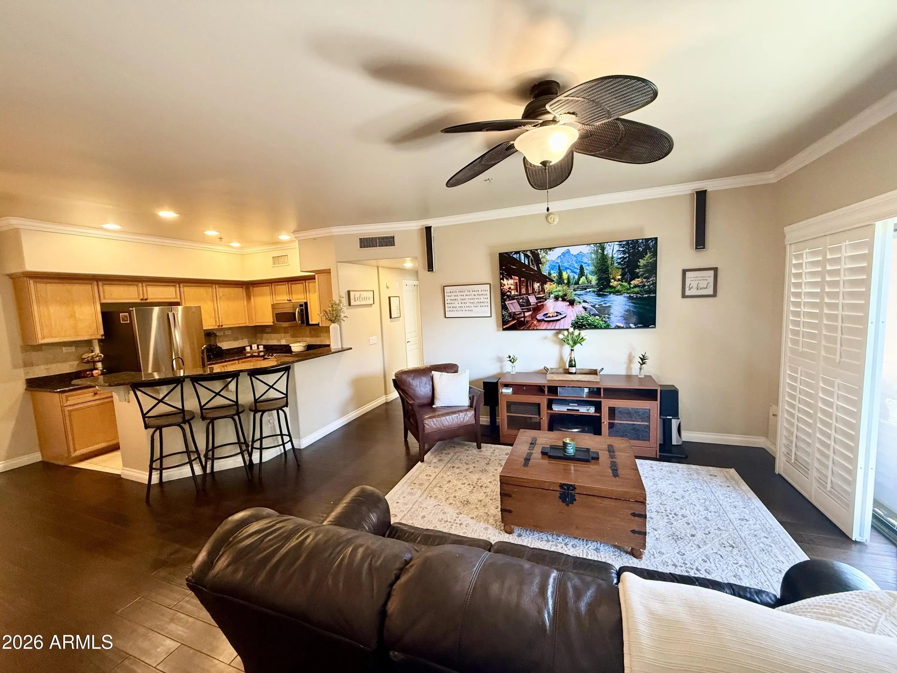 Photo of Listing #6995482