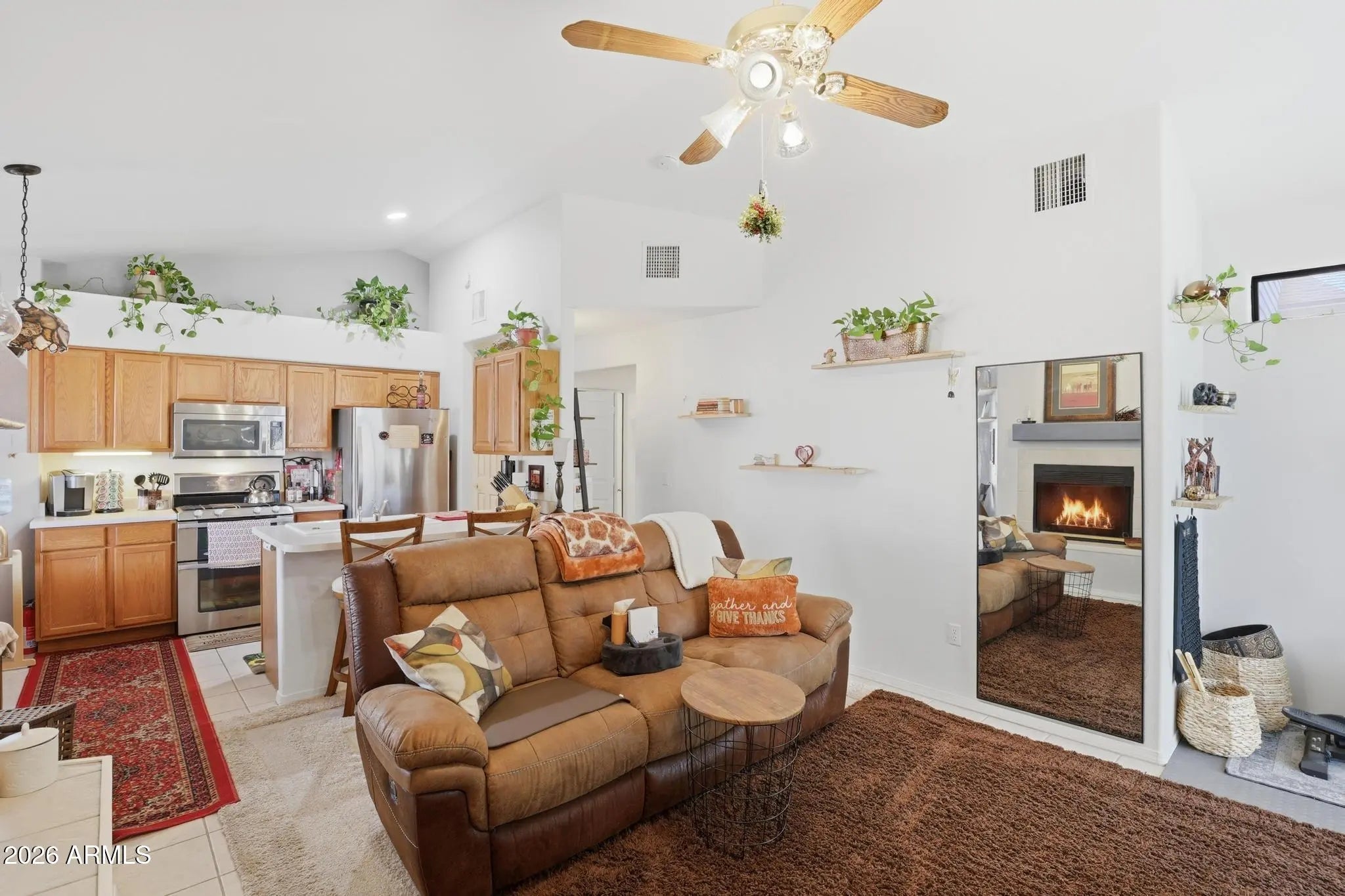 Photo of Listing #6995369