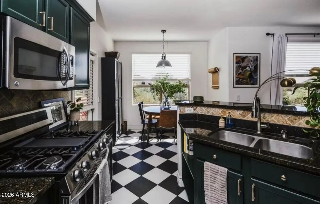 29606 N Tatum Boulevard N (unit 244), Cave Creek