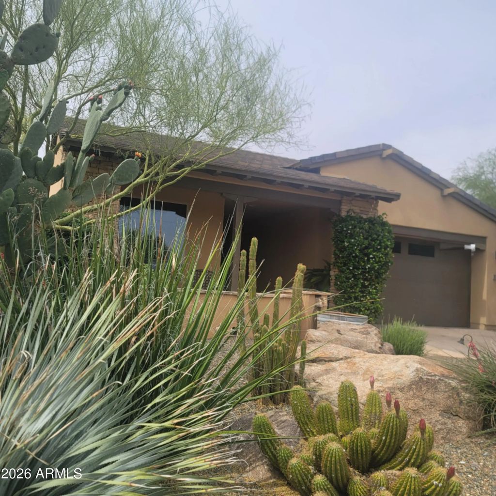 3335 Rising Sun Ridge, Wickenburg